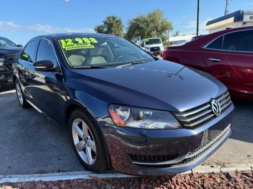 2012 Volkswagen Passat 2.5 SE