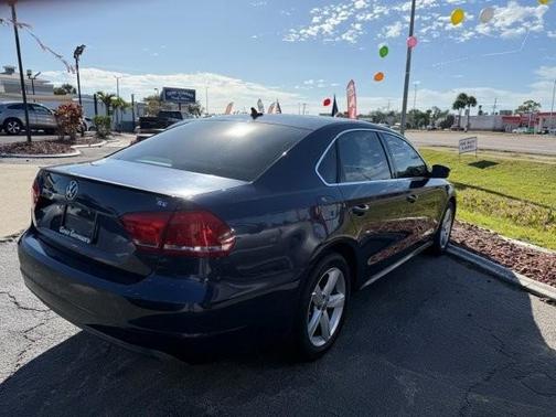 2012 Volkswagen Passat 2.5 SE