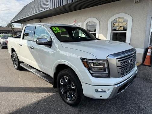 2023 Nissan Titan Platinum Reserve