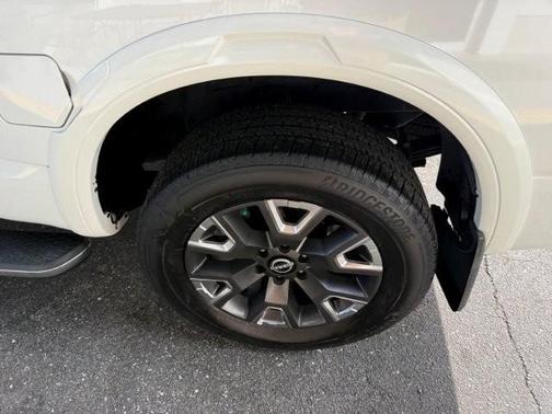 2023 Nissan Titan Platinum Reserve