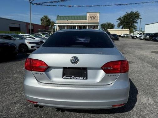 2011 Volkswagen Jetta SE