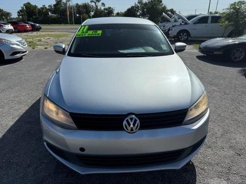 2011 Volkswagen Jetta SE