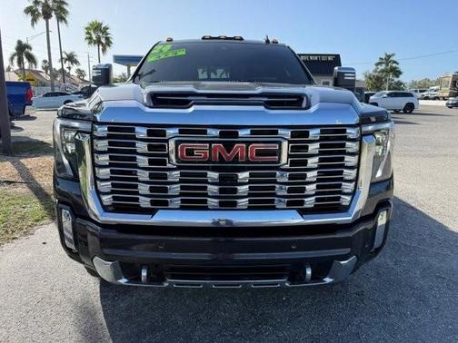 2024 GMC Sierra 2500 Denali
