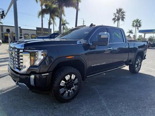 2024 GMC Sierra 2500 Denali