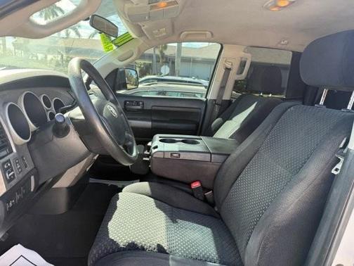 2010 Toyota Tundra Grade