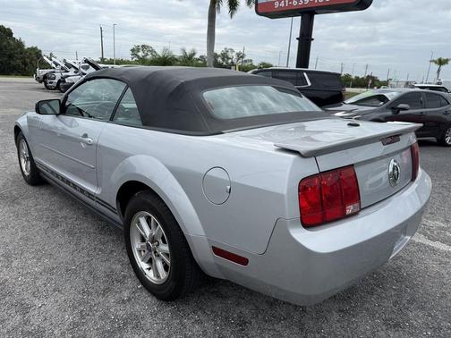 Satin Silver Clearcoat Metallic 2007 Ford Mustang Premium