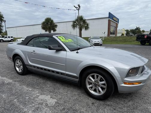 Satin Silver Clearcoat Metallic 2007 Ford Mustang Premium