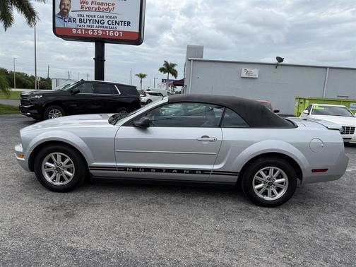 Satin Silver Clearcoat Metallic 2007 Ford Mustang Premium