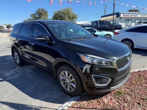 2017 Kia Sorento L