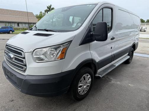 Oxford White 2019 Ford Transit-250 Base