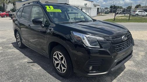 Crystal Black Silica 2023 Subaru Forester Premium