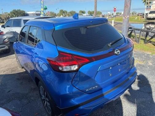 2023 Nissan Kicks SV