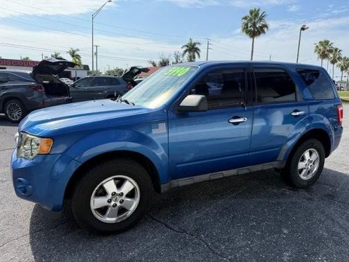 Blue 2012 Ford Escape XLS