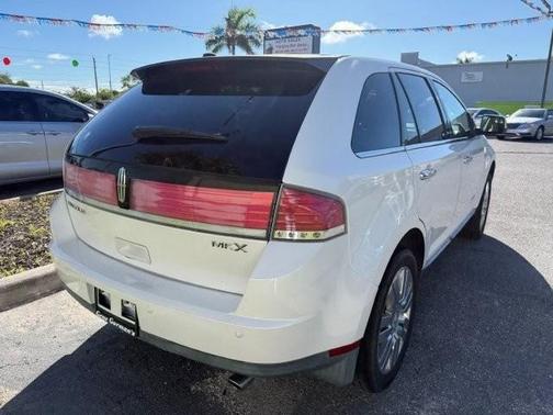 2010 Lincoln MKX Base