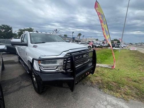 2022 RAM 2500 Laramie Mega Cab 4x4 6'4' Box
