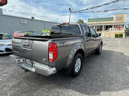 2021 Nissan Frontier SV