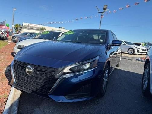 2023 Nissan Altima S FWD