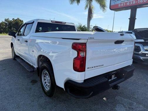 Summit White 2022 Chevrolet Silverado 1500 WT
