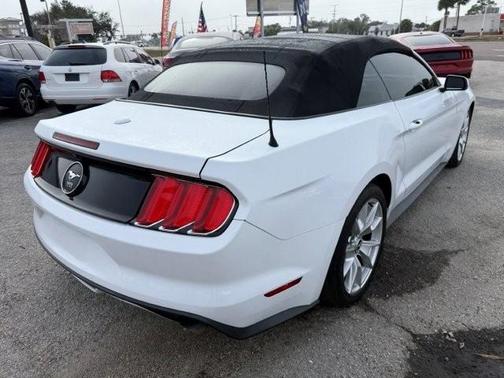 2015 Ford Mustang EcoBoost Premium