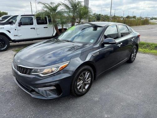 2020 Kia Optima LX