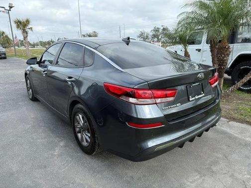2020 Kia Optima LX