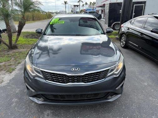 2020 Kia Optima LX