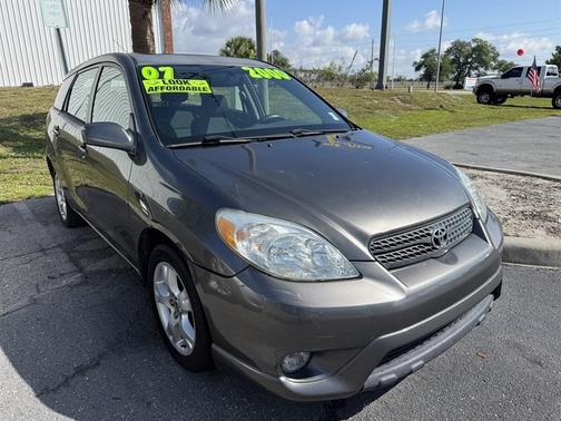 Grey 2007 Toyota Matrix XR