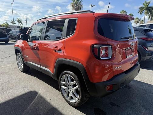Omaha Orange Clearcoat 2021 Jeep Renegade Latitude