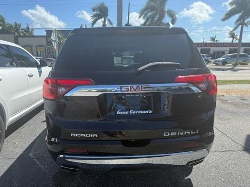 2019 GMC Acadia Denali