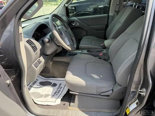 2017 Nissan Frontier SV