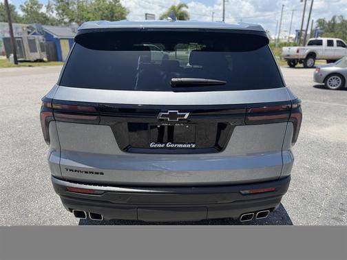Sterling Gray Metallic 2024 Chevrolet Traverse LS