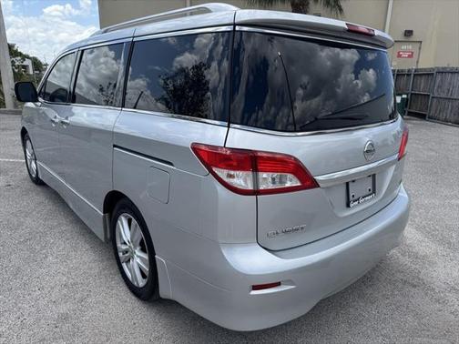 2012 Nissan Quest LE