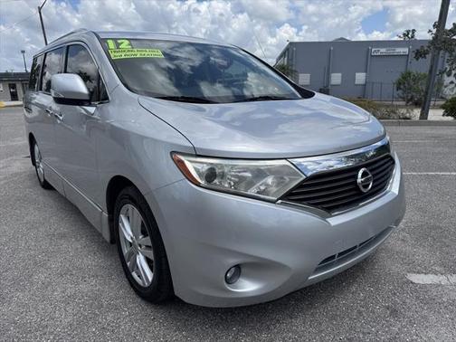 2012 Nissan Quest LE