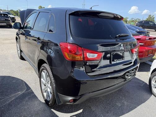 Labrador Black Pearl 2015 Mitsubishi Outlander Sport ES