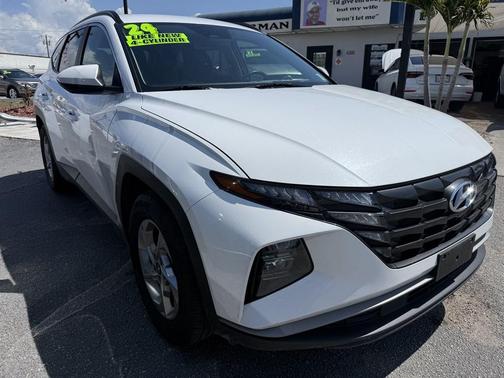White Pearl 2024 Hyundai TUCSON SEL
