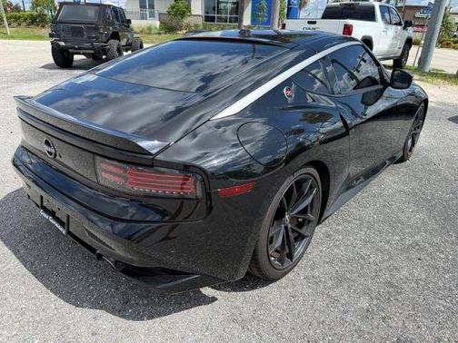 Black Diamond Pearl 2025 Nissan Z Performance Automatic Transmission