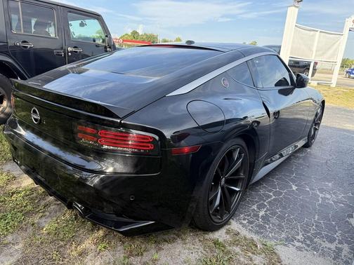 Black Diamond Pearl 2025 Nissan Z Performance Automatic Transmission