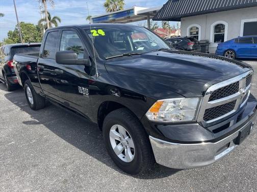 2024 RAM 1500 Classic SLT
