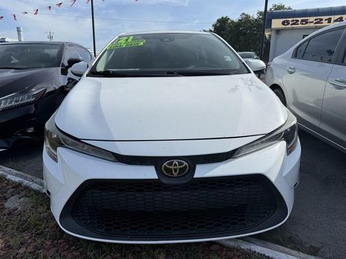 Super White 2021 Toyota Corolla L
