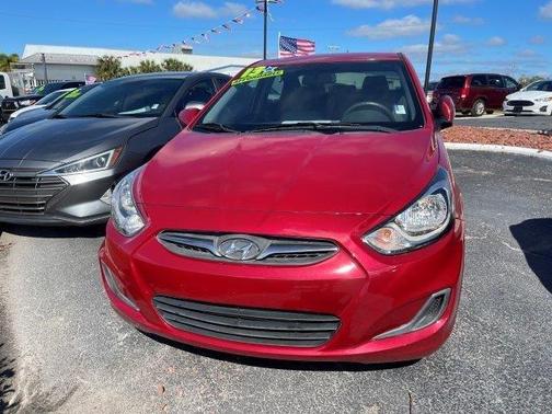 2013 Hyundai Accent GLS