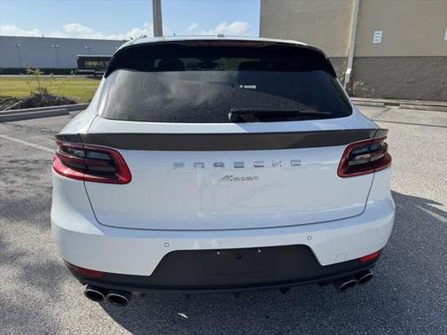 2018 Porsche Macan Base