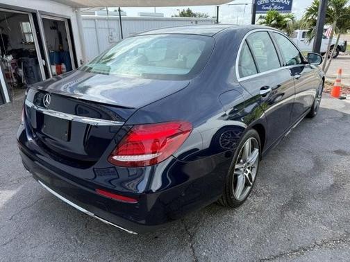 2018 Mercedes-Benz E-Class 300