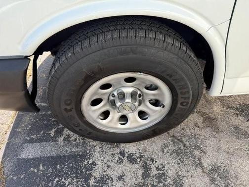 2012 Chevrolet Express 1500 LS