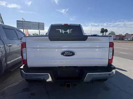 2017 Ford F-350 Platinum