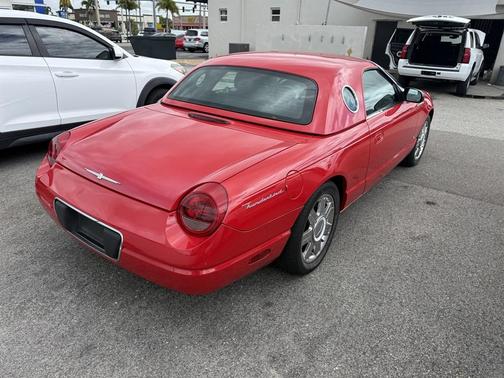 2004 Ford Thunderbird Base