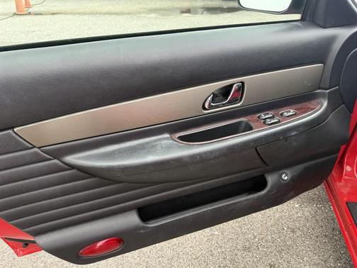 2004 Ford Thunderbird Base