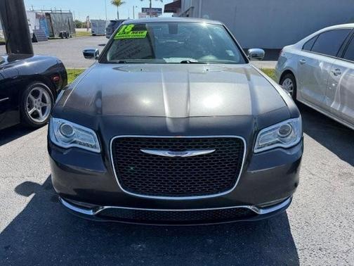 2018 Chrysler 300 Limited