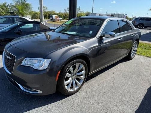 2018 Chrysler 300 Limited
