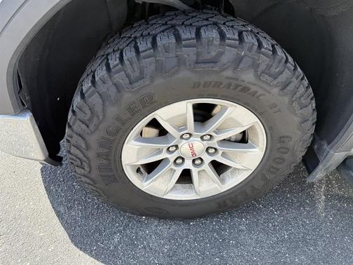 2020 GMC Sierra 1500 SLE