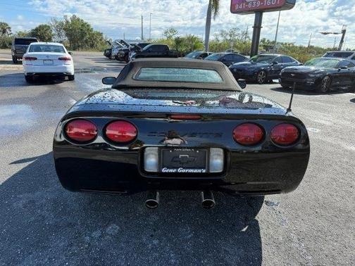 2000 Chevrolet Corvette Base